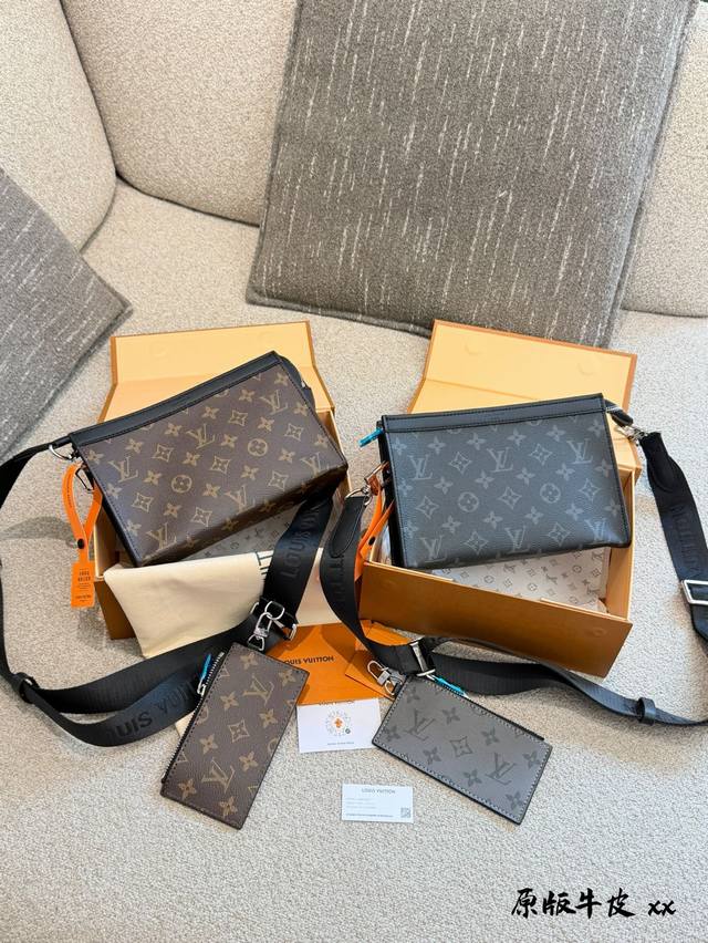 Lv黑武士老花洗漱包二合一 Lv pochette Voyage黑武士老花洗漱包，经典Monogram Eclipse黑灰老花帆布+黑色皮革饰边，低调又高级。尺