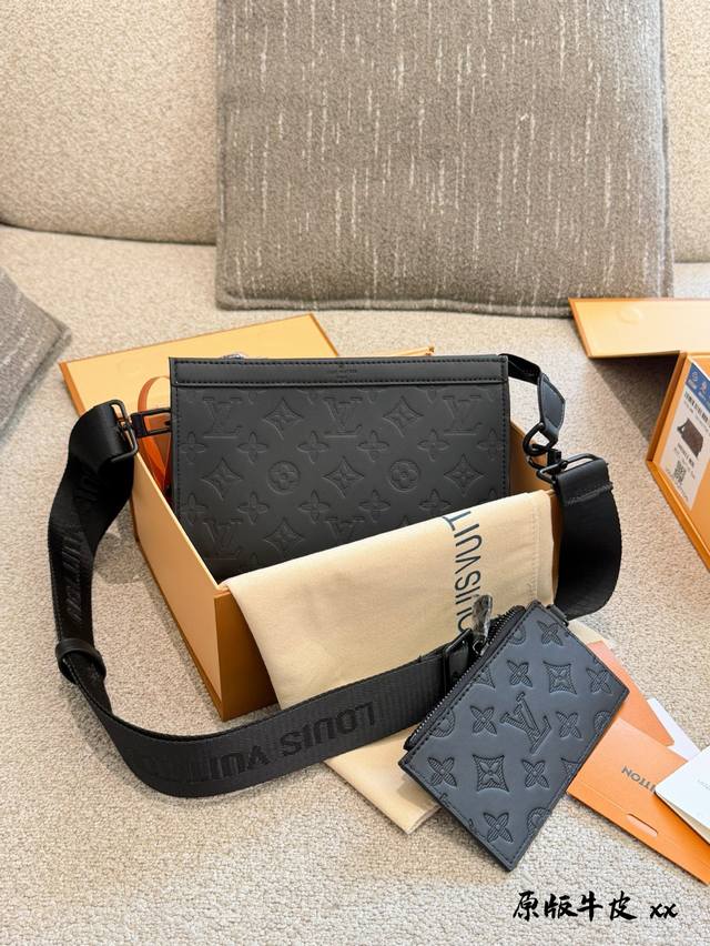 Lv 型男必备二合一 Louis Vuitton路易威登Gaston Wearable Wallet 二合一