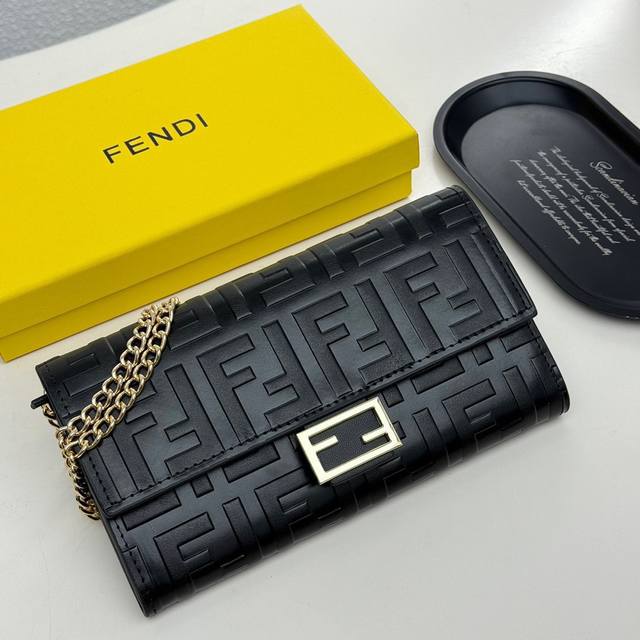Fendi 621666 Colors: Black, Dark Brown Size: 19*10.5*3.5 Fendi, same as in bouti