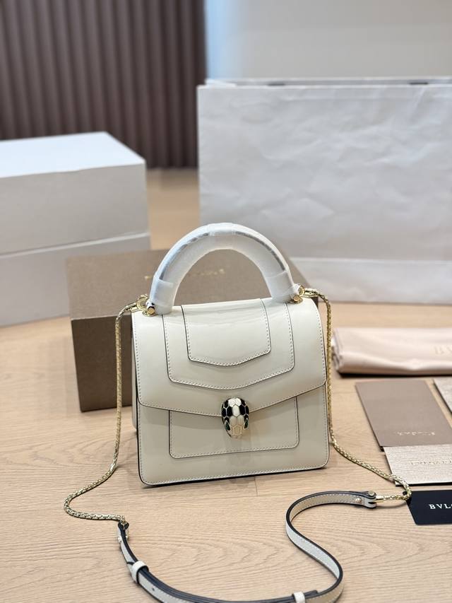 Original single-piece cowhide bag Bulgari Serpenti accordion snakehead bag The B