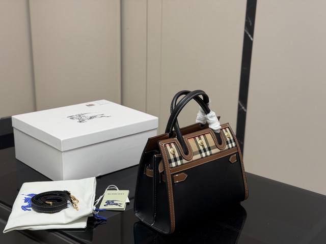 Size：25*30Cm 巴宝莉 Cotswolds手提包 托特包 非常Chic！ 自带Vintage气质！ 英倫風扛把子 低調又高級的托特包