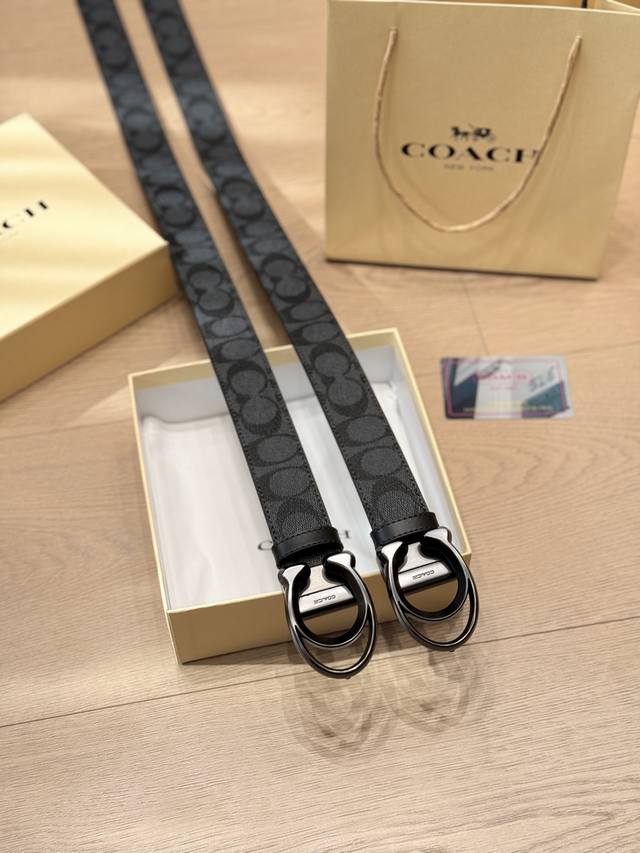 Original Quality Coach Leather Belt with Coachman Print and C-Buck - So Stylish!