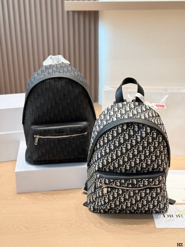 Original Fabric Dior Oblique Monogram Backpack A classic Dior monogram backpack