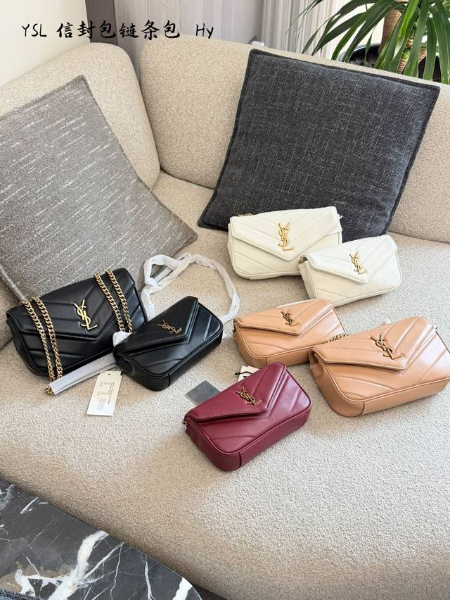 Free card holder and mirror My favorite bag lately Saint Laurent 25 Early Spring