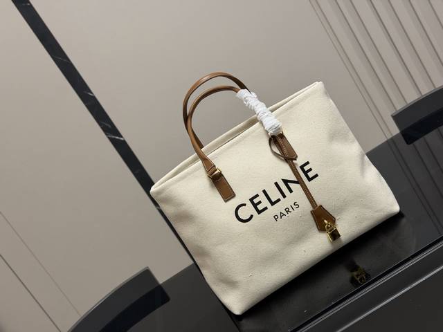 Size：39.30Cm Celine 赛琳新品托特包， 延续凯旋门 复古斜挎 ， 耐看新款一点都不老套。