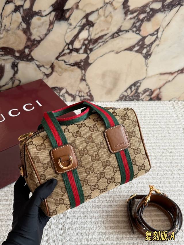 Gucci Global Premiere Mini Gg Inspired by the Guccitender series A playful mini