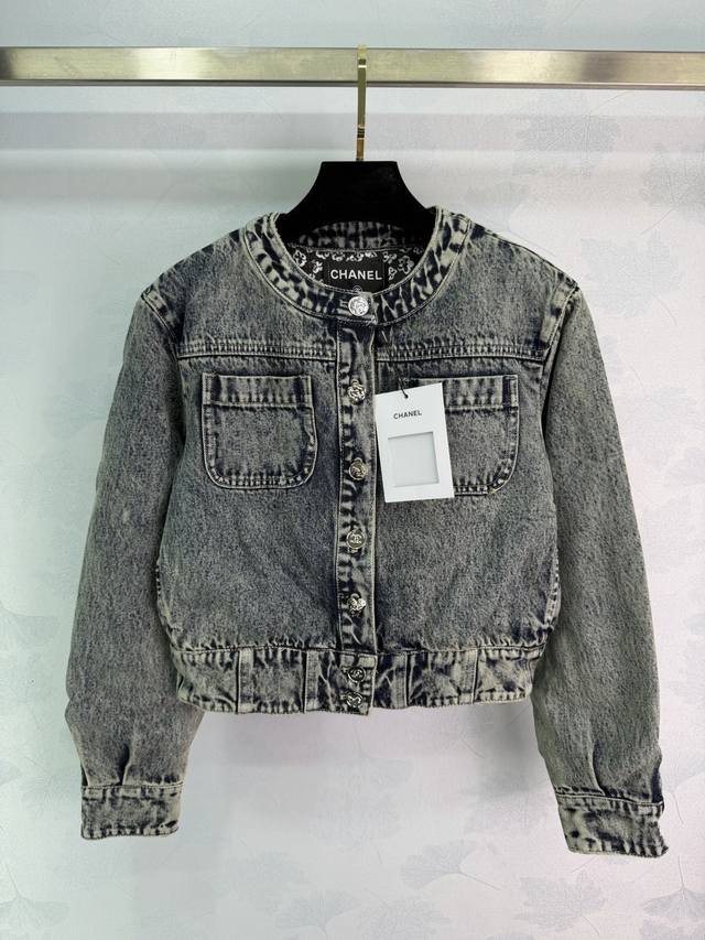 Ch*26 Spring/Summer New Collection Washed Denim Jacket. Made of light blue denim