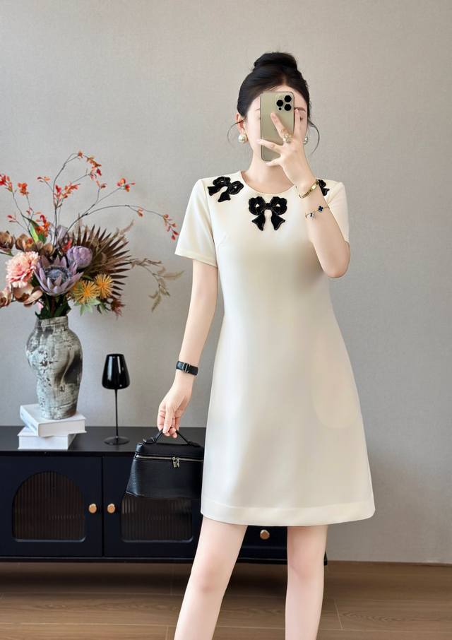 Dress Hot Selling Recommendation Valentino New Style Heavy Embroidery + Hand-bea