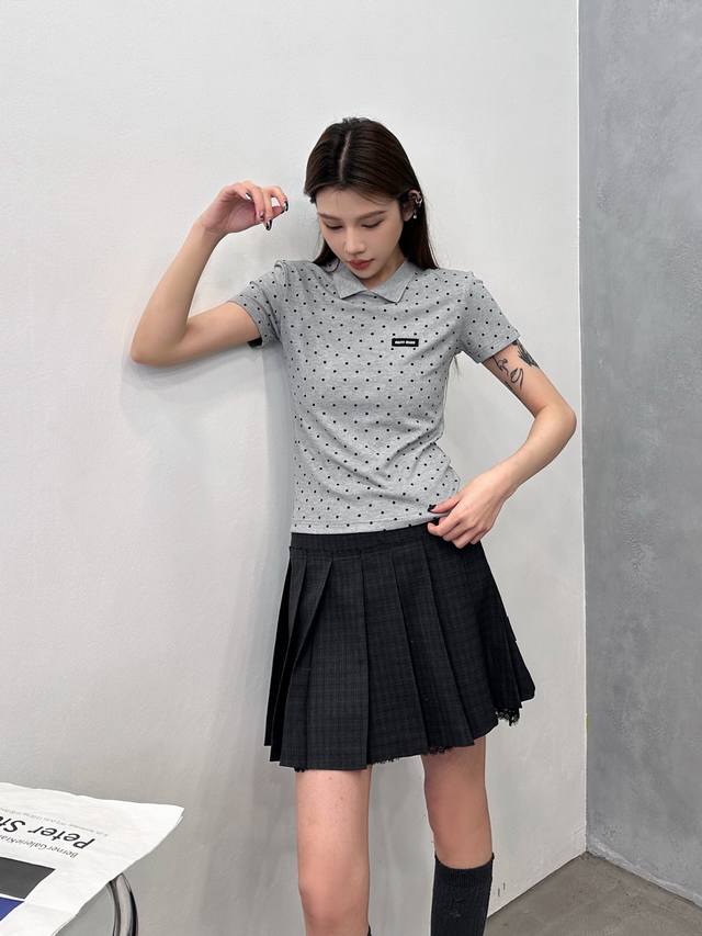 Miu | New short-sleeved polo shirt, polka dot print on raw cotton fabric, stylis