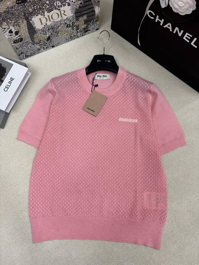 Miumi*26 Spring/Summer New Knitted Crew Neck Short Sleeve with Brand Logo, Color