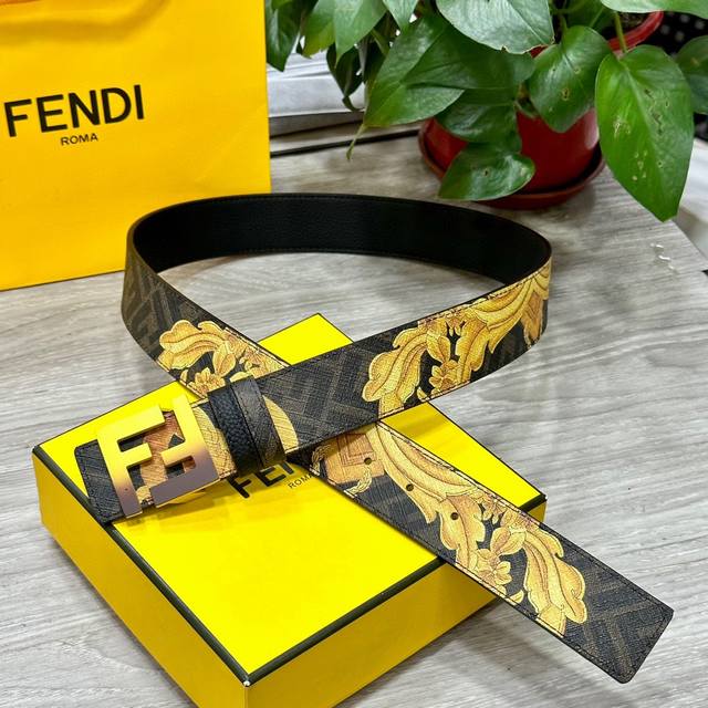 Fendi Boutique Same Style 4.0cm Wide Double Ring Reversible Belt with FF Stud Bu