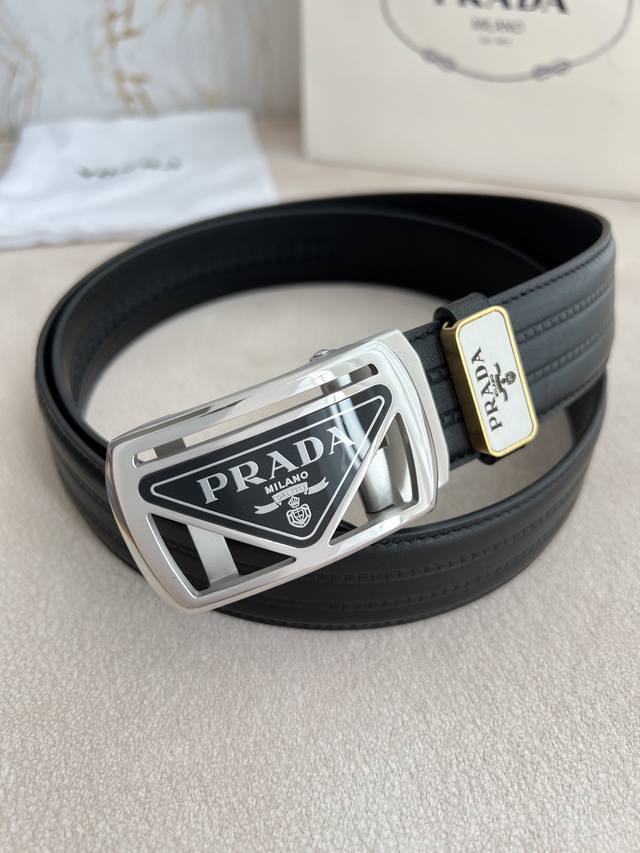 Product Name: Prada Automatic Belt Model: Automatic belt, classic acrylic and pu