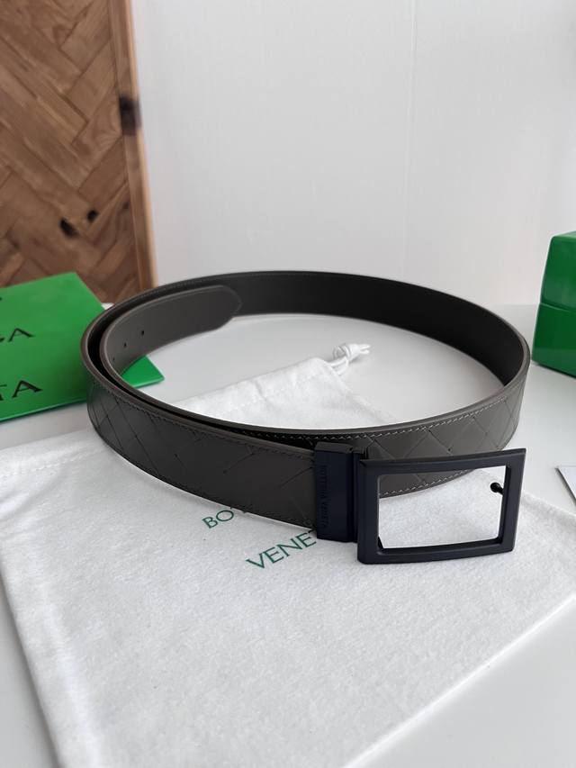 Bv 2026 New Intrecciato Stamp Woven Embossed Belt, Original Cowhide Leather with