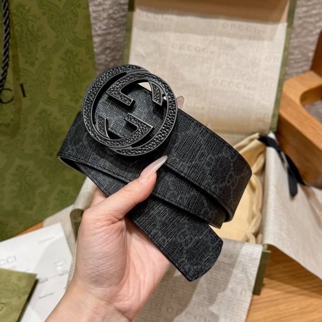 New G-brand interlocking G buckle reversible belt The G-brand Marmont series int