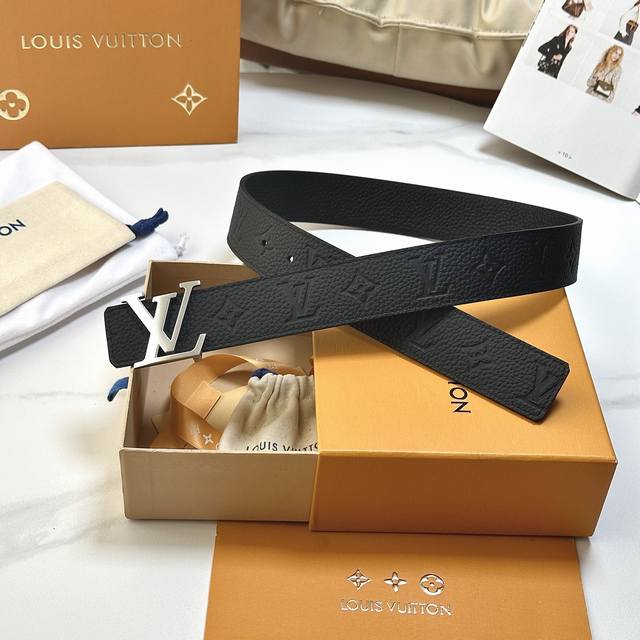 Original Packaging L's latest version from the official L's store. 40mm wide lea
