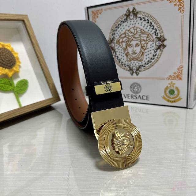 Product Name: Versace Material: 100% top-grain cowhide belt, guaranteed genuine