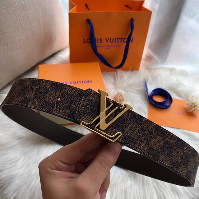 Brand: Louis Vuitton Size: 39mm (Authentic SizeHardware: Premium steel buckle fr