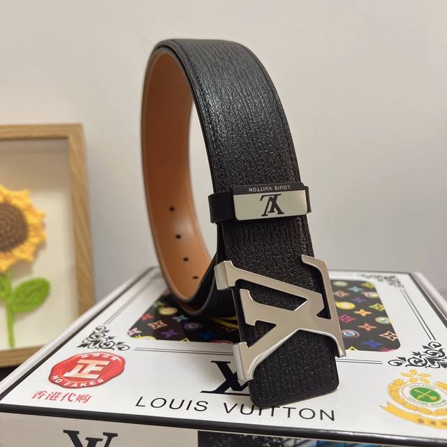 Product Name: Lv..Louis Vuitton Material: 100% top-grain cowhide belt, guarantee