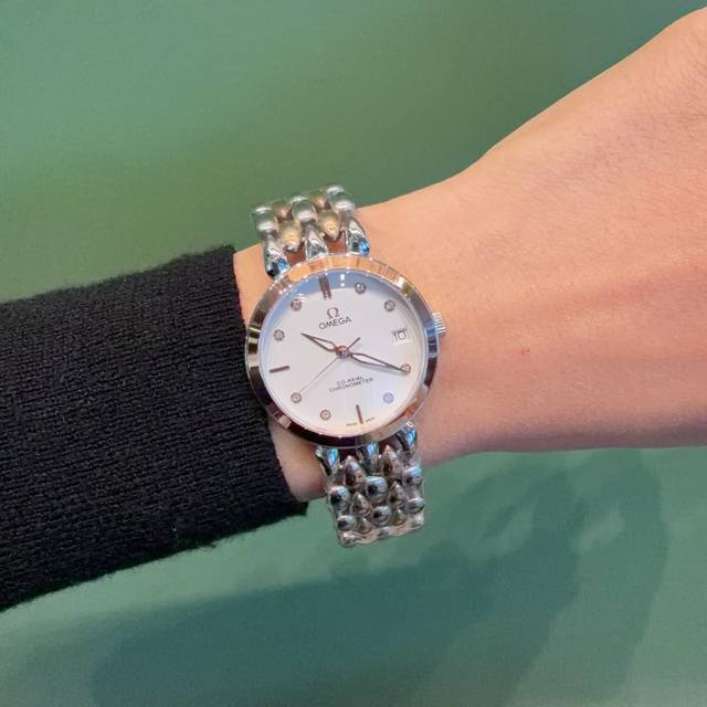 New Omega Omega Sapphire Crystal Glass, Size: 33mm, Thickness: 10mm, Excellent Q