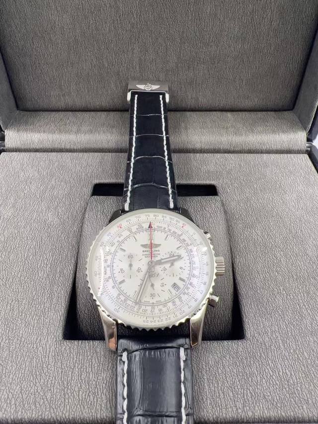 升級版 全新殼套 ！ 型号 Breitling Navitimer 款式 Chronograph 机芯 日本Vk 計時 尺寸 45Mm 玻璃 水晶耐磨玻璃 材料