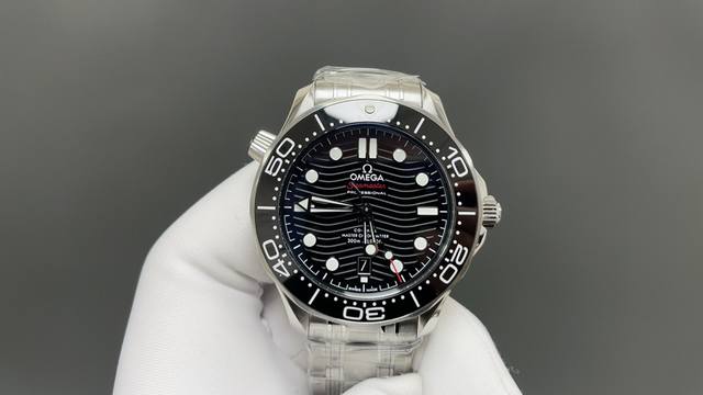 Omega Seamaster Diver's Watch with a genuine integrated 8800 movement. Parts are