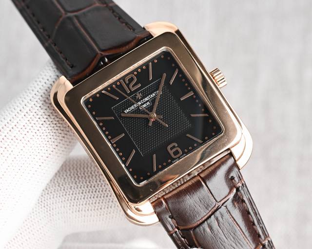 Tw Factory 江诗丹顿 历史名作系列Rb1 限时活动： 送表带 先到先得，送完无，光泽亮丽的方形外壳，内衬简洁的麦穗面盘，搭配意大利小牛皮表，最大限度还