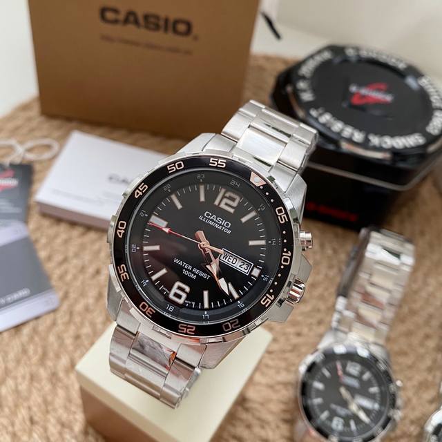 Casio Mtd-1079D series quartz watch with a clear large dial display and accurate