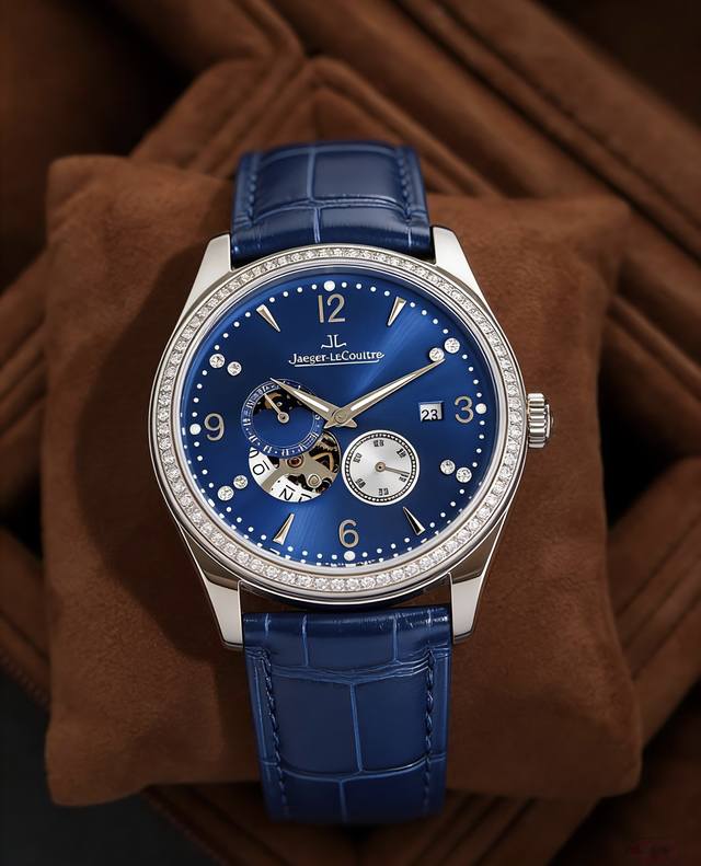 升级版全面到货，顶级品质-积家Jaeger-Lecoultre 精品男士腕表，四针分离，技艺精湛，独具匠心，尊贵大气，绅士风格。采用亚洲进口的全自动28S6机械