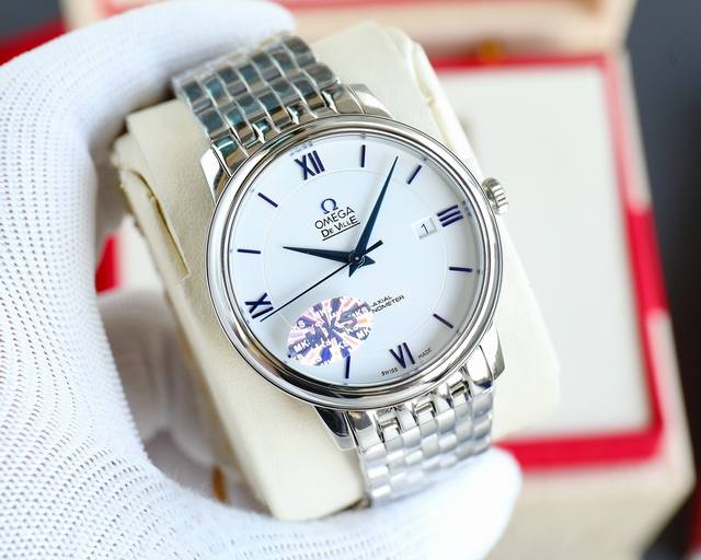 Mks classic Omega De Ville series watch. Its elegant and slim exterior, coupled
