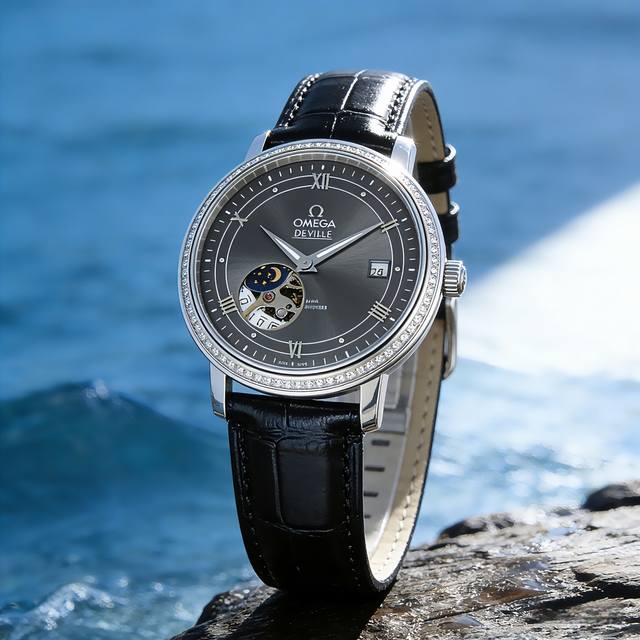 品牌：欧米茄Omega 系列：蝶飞腕表系列 材质：316精钢表壳 蓝宝石镜面 皮带：牛皮皮带 原装折叠抽屉式拉扣 机芯：四针自动机械机芯尺寸：直径39Mm厚度1