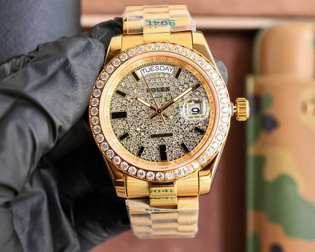 Brand new Rolex top-tier collectible, a must-have for those who dislike seeing t