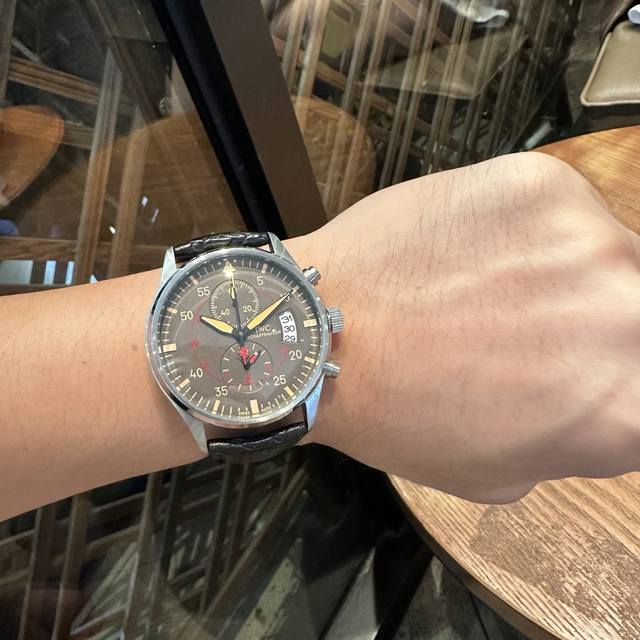 Iwc Iwc Iwc Iwc万国尺寸:44Mm ,厚度:14Mm热销纪录保持款,超容易搭配衣服颜色多多,带子高档舒适,出门必备款,帅! Iwc Iwc Iwc Iwc万国尺寸:44Mm ,厚度:14Mm热销纪录保持款,超容易搭配衣服颜色多多,带子高档舒适,出门必备款,帅!