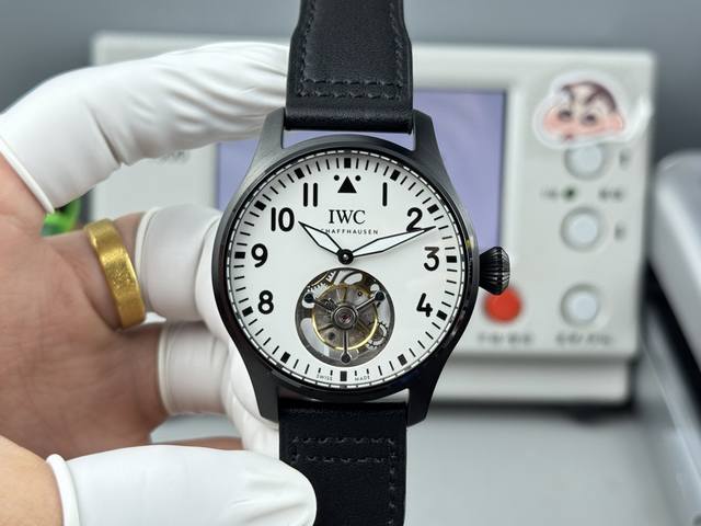 4420 New Iwc Pilot's Watch Tourbillon: The pursuit of innovative craftsmanship a 4420 New Iwc Pilot's Watch Tourbillon: The pursuit of innovative craftsmanship a