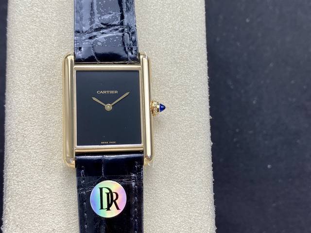 Dr工厂ppp出品！Tant Must坦克系列。Tank Must腕表直接从Tank Louis 腕表汲取灵感，线条轮廓更为接近历史表款。Tank Must的表