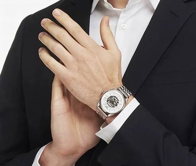 Emporio Armani阿玛尼 腕表 机械机芯 不锈钢表带 43Mm 白色表盘 男表 透窗 高端礼盒