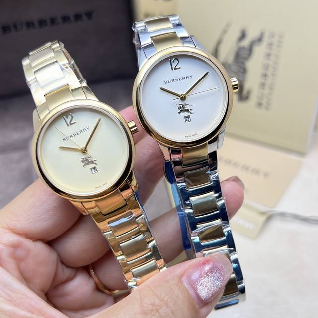 巴宝莉 Burberry 圆形系列，尺寸32Mm,进口三针石英机芯，，蓝宝石镜面，英伦风时尚不过时，质感超赞