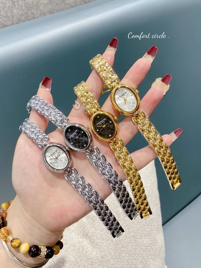 Coach蔻驰中古女表 实物特别上档次～！！我金 火爆鸣 鸡到没朋友 机芯都是Movado 的哦！完美的抛光效果，很有卡地亚的气质；表盛 28Mm，无论您是在工