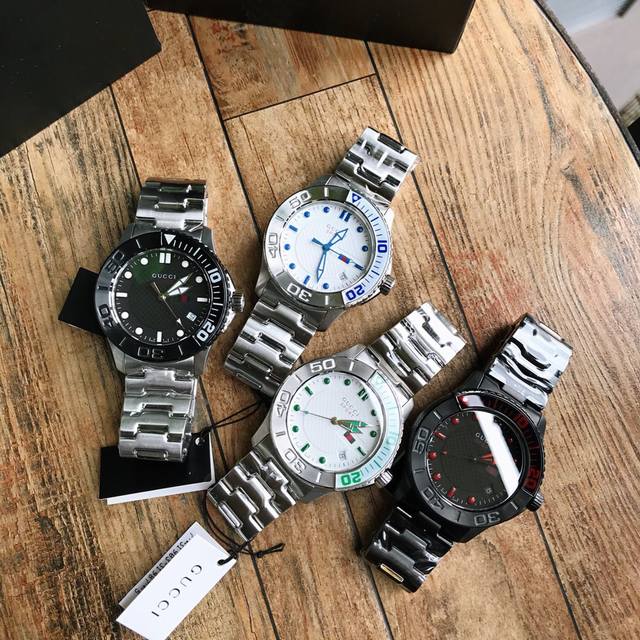 Gucci's latest Biack watch, model Ya126230, is a men's stainless steel quartz wa