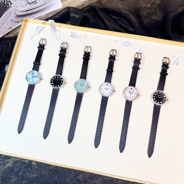 白钻 金钻650无法抗拒的Tiffany蒂芙尼蓝 福利福利~~现在下单即表带一副,数量有限,先下单先得! 这款腕表的表盘设计灵感源自20世纪六七十年代的一系列蒂 白钻 金钻650无法抗拒的Tiffany蒂芙尼蓝 福利福利~~现在下单即表带一副,数量有限,先下单先得! 这款腕表的表盘设计灵感源自20世纪六七十年代的一系列蒂