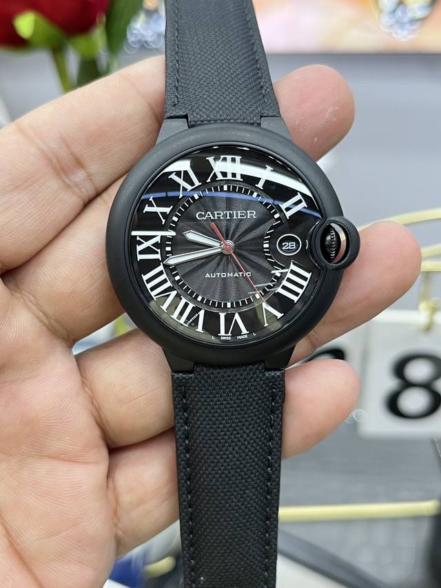 卡地亚 黑武士 蓝气球42Mm