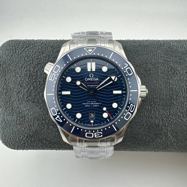 Vs Omega Seamaster 42mm Blue Dial Steel Strap Coaxial 8800 Automatic Mechanical