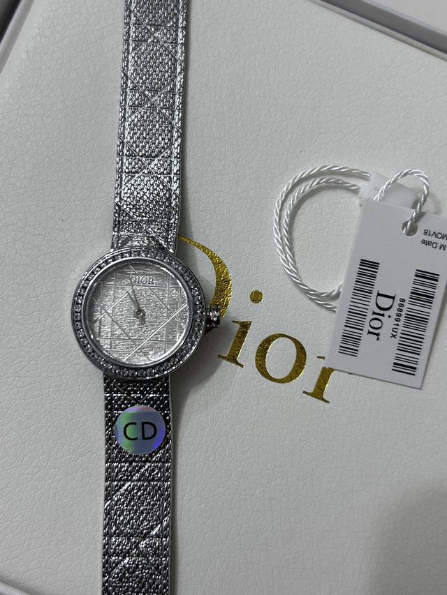 独家实拍图 迪奥女士腕表 石英机芯Christian Dior