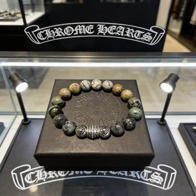 New boutique quality Chrome Hearts retro multi-element color-block bracelet/brac