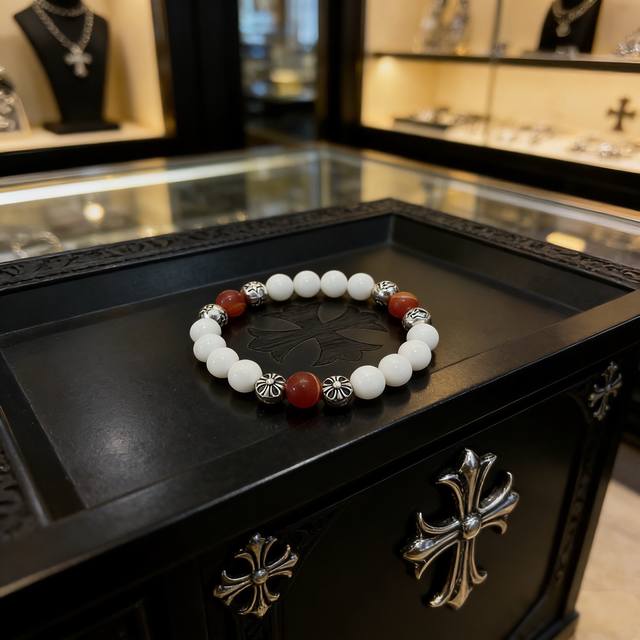 New boutique quality Chrome Hearts classic retro multi-element white cat's eye s