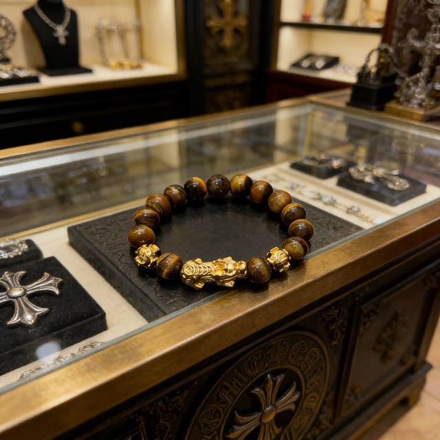New boutique quality Chrome Hearts retro multi-element tiger eye stone bracelet/