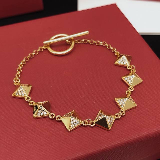 Item No. Vsl0036 Valenti*O Latest Triangle/Square Bracelet, Same as Zp, Brass Ma