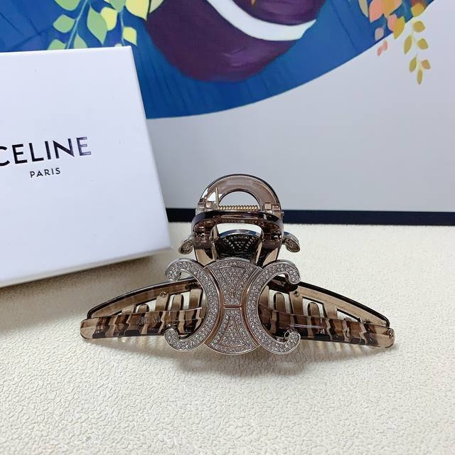Celine Hair Clip Celine Hair Clip Arc de Triomphe Rhinestone Logo Claw Clip - El