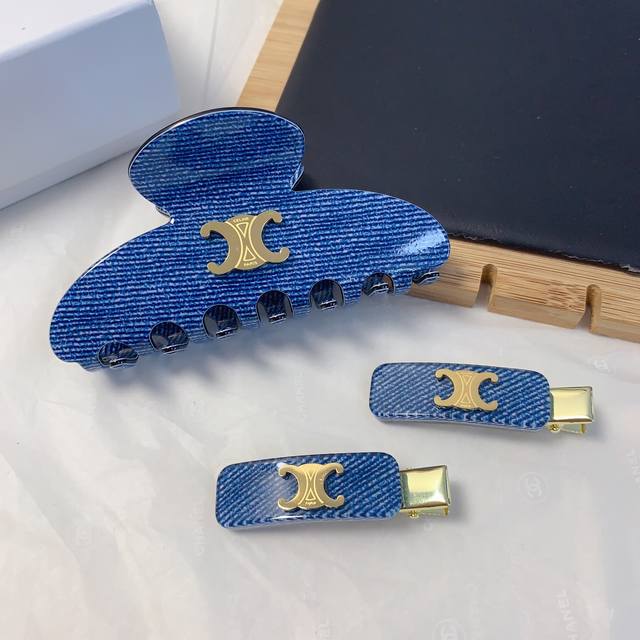 Celine Hair Clip Celine Hair Clip Titanium Acetate Steel Logo Claw Clip Elegant