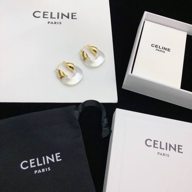 New arrival: Celine half-circle earrings, a new style. A classic and unique desi