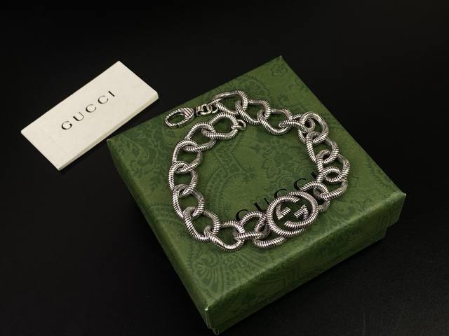 Gucci double G cable braid bracelet with twisted floral design, high-quality and
